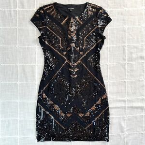 Express New Years Eve Cocktail Dress Black & Gold Sequin Geo Mini Bodycon Size S